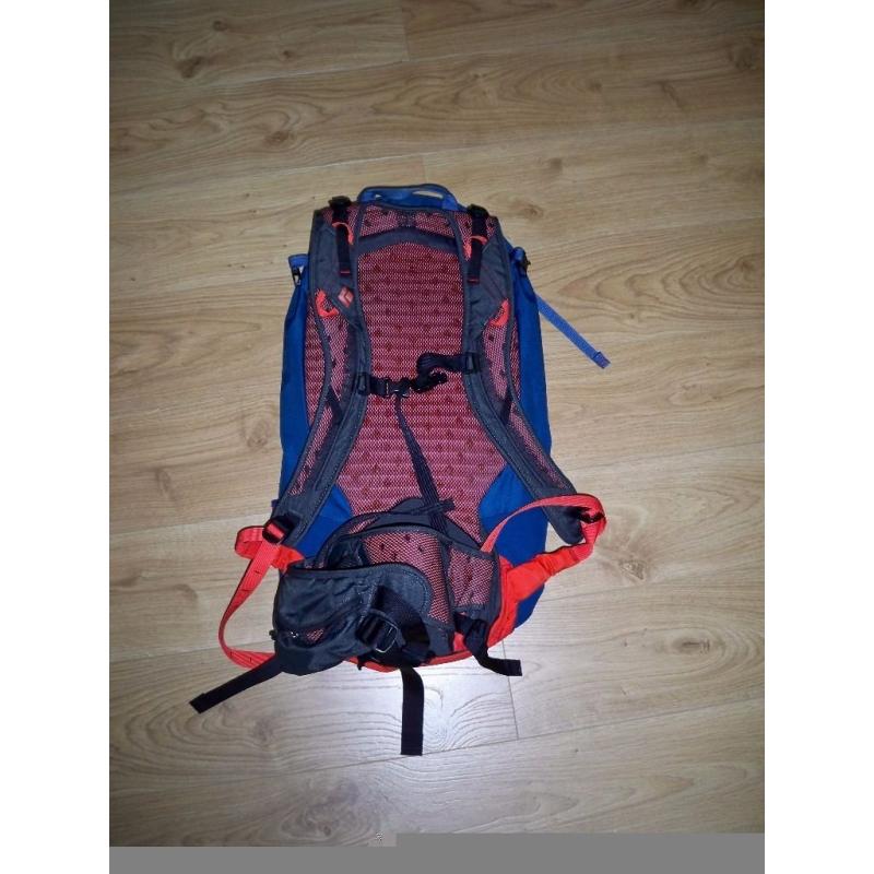 BLACK DIAMOND 'NITRO 26' HIKING RUCKSACK BACKPACK BAG M/L