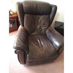 Three piece brown leather suite