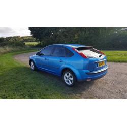 Ford Focus Zetec Climate excellent car