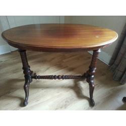 OVAL OCCASIONAL TABLE, ('STRETCHER'), MAHOGANY