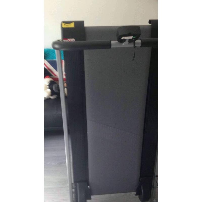 Manual treadmill