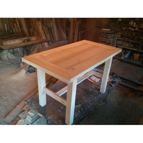 1 year experienced cabinet maker looking for apprenticeships