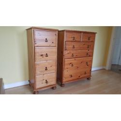 Pine chests of drawers