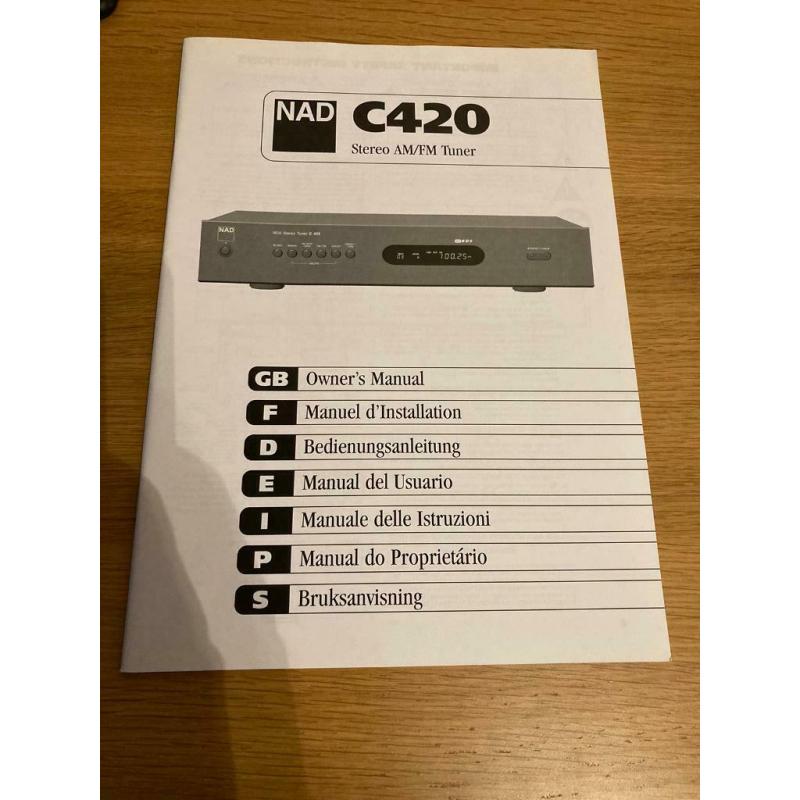 NAD AM/FM Stereo Tuner