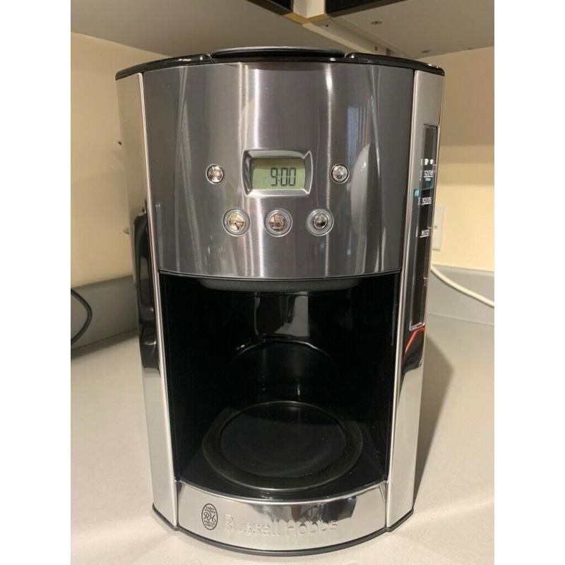 Special Offer Coffee Bundle: Delonghi K79 Coffee Grinder + Russell Hobbs Luna Coffee Maker