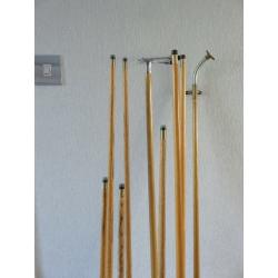 Lt.oak freestanding cue rack with 8 cues