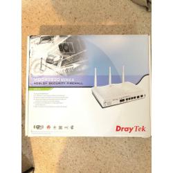 Draytek Vigor 2820 ADSL2+ modem router