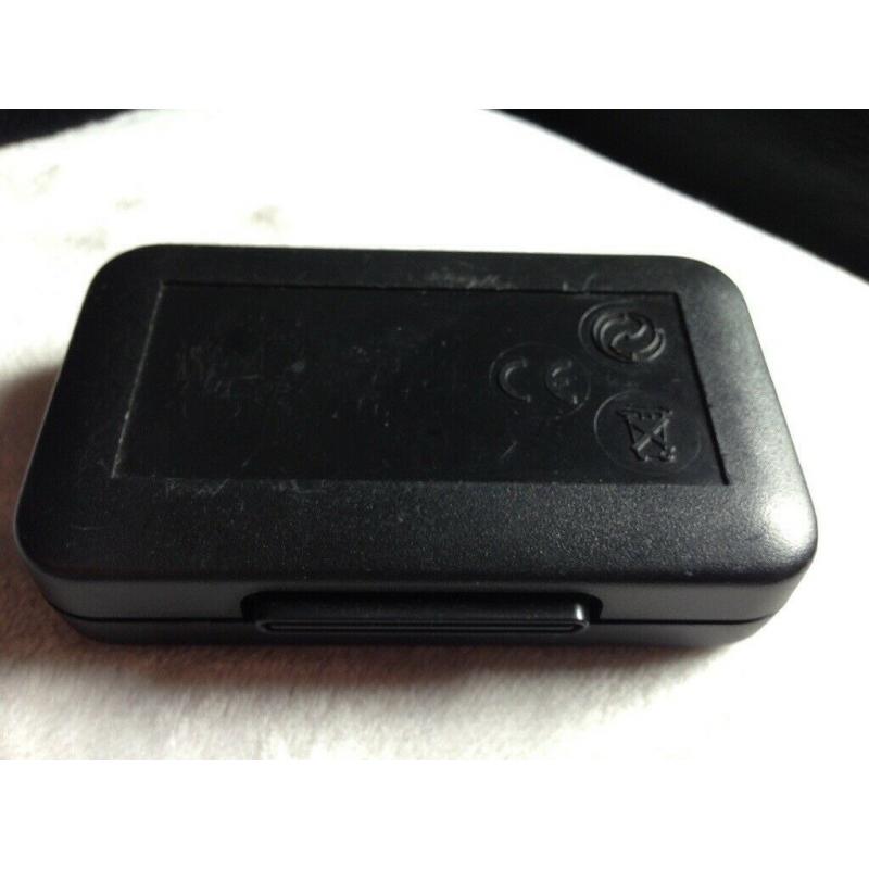 MINI MAG LITE SOLITAIRE. NEW IN HARD CASE NEEDS AAA BATTERY.