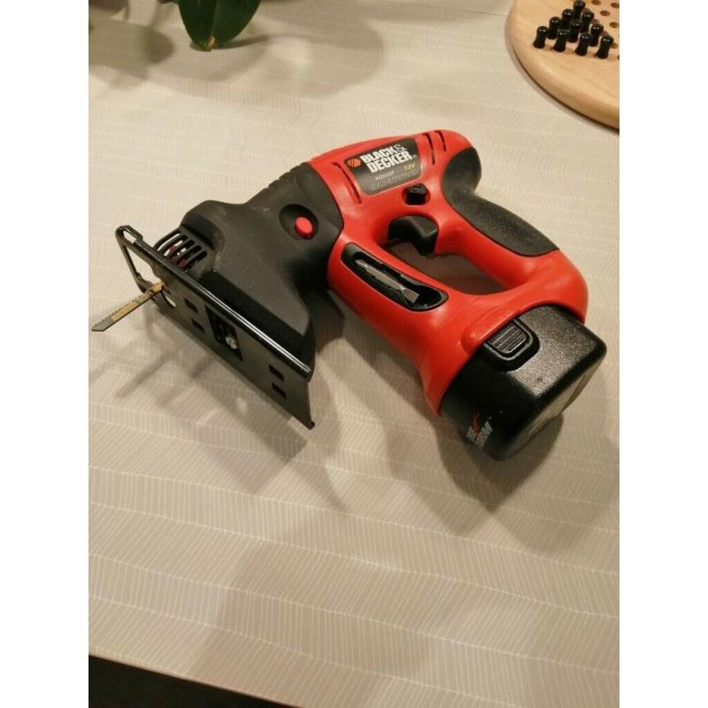 Cordless Multi-tool (Drill / Sander / Jigsaw) - Black & Decker 12v