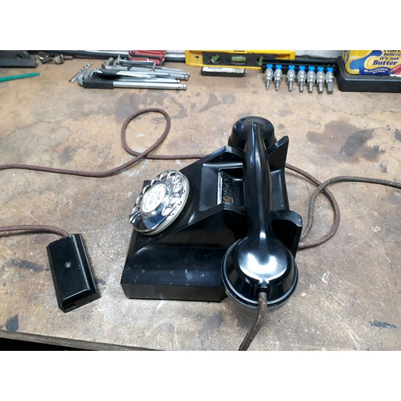 Vintage bakalite phone