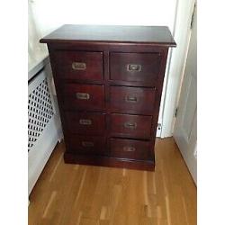 Chest of drawer