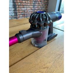 Dyson V6 Absolute