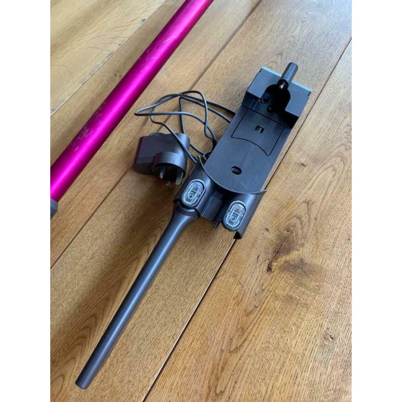 Dyson V6 Absolute