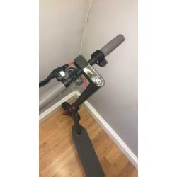 Electric scooter