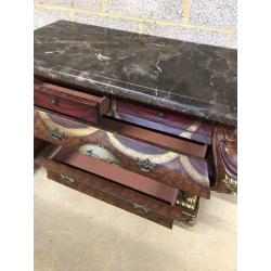 Chest of drawers