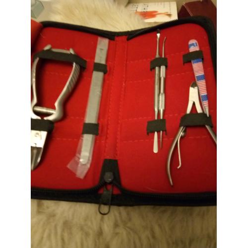 Heavy duty manicure set