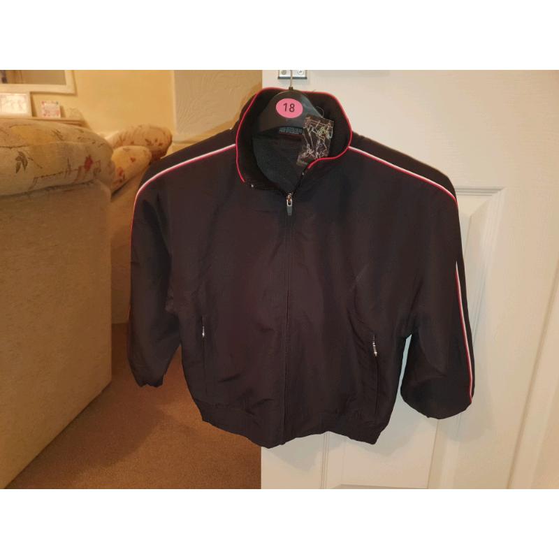 Kids tracksuits Age 7-8 zip pockets