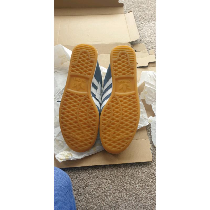 ADIDAS Trainers