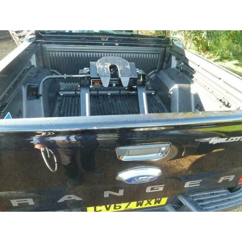 5th Wheel Trailer Hitches ? Professionally Installed