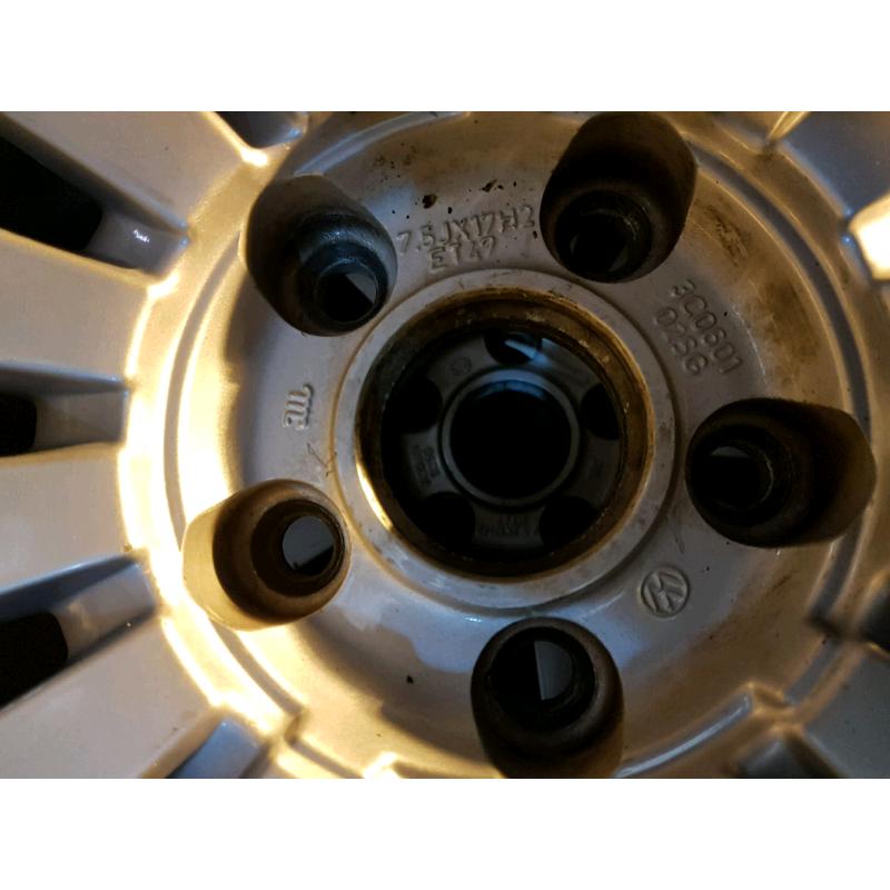 Set of 4 genuine A3 audi alloy wheels rim with tyre