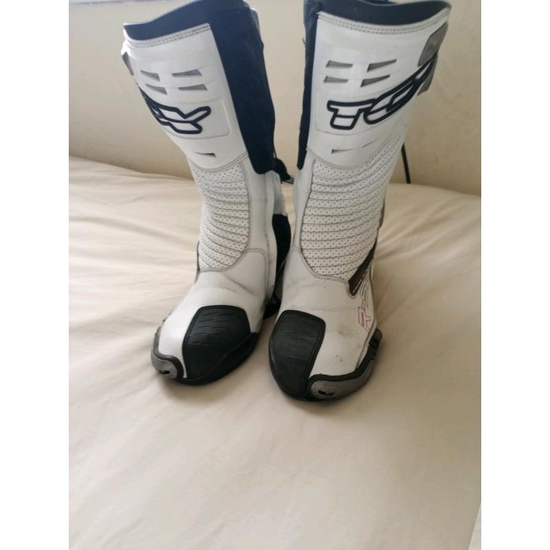 Motorcycle boots