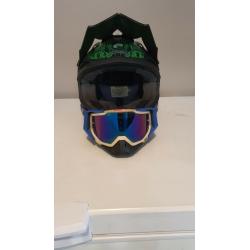 ONeil Menace Motorbike Helmet - Good Condition