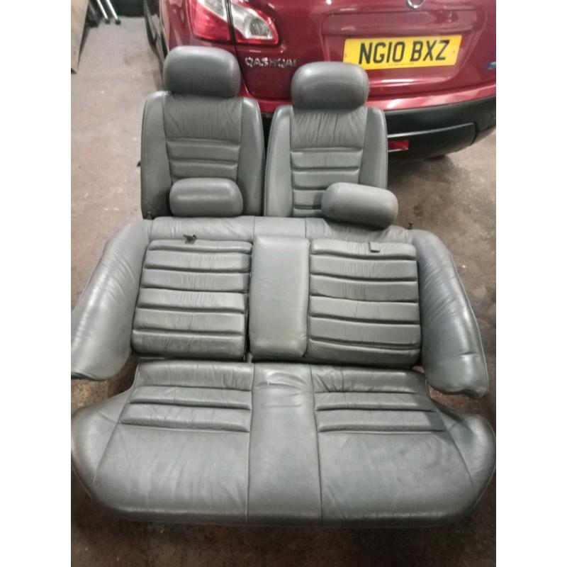 Ford orion 1600e interior