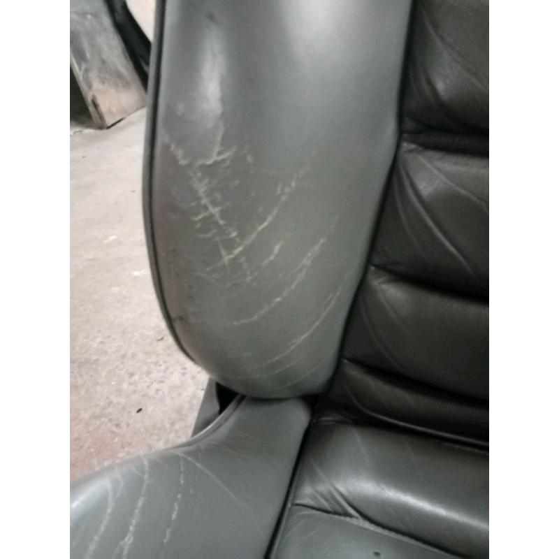 Ford orion 1600e interior
