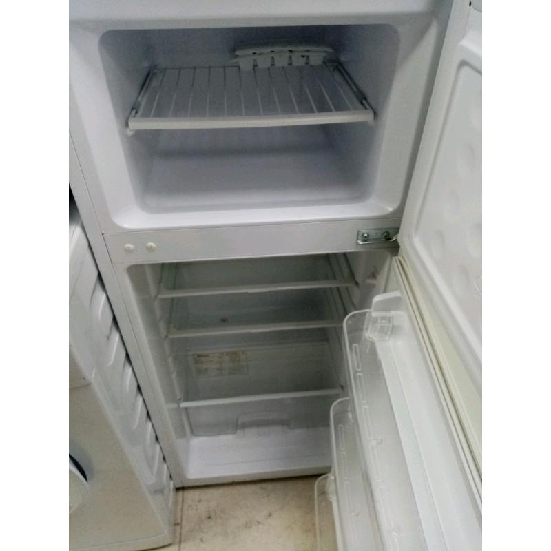 Fridge freezer