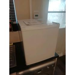 Mini Tabletop Fridge