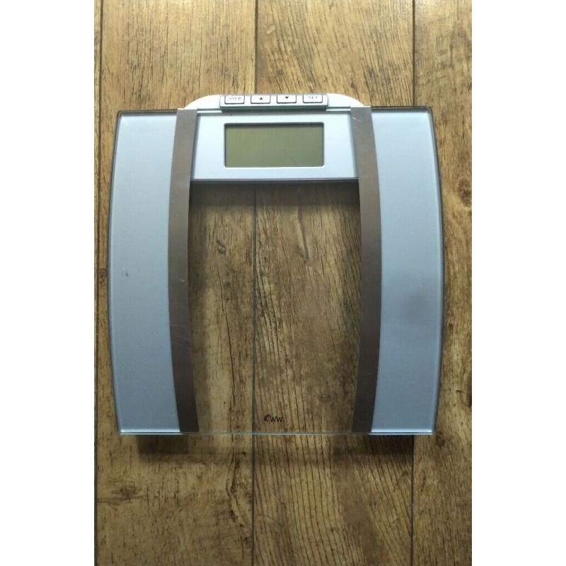 Weight Watchers Slim Glass BMI Scale