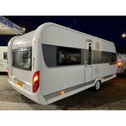 2016 HOBBY EXCELLENT 560 cfe 4 berth Fixed bed 15 months warranty