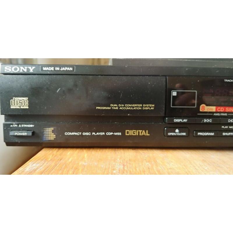 CD player Sony M55