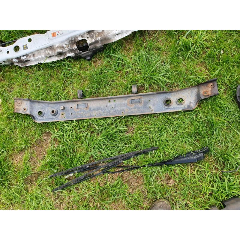 Ford transit mrk 7 front top bottom slam panel brackets