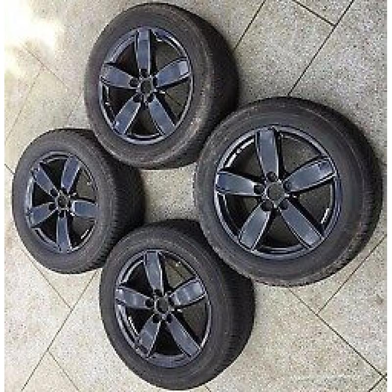 Black Alloy Wheels with Winter Tyres for Mini Countryman F60 2017- 225/55R17 97H