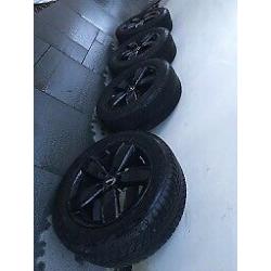 Black Alloy Wheels with Winter Tyres for Mini Countryman F60 2017- 225/55R17 97H