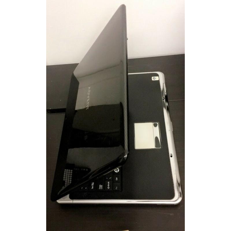 Advent F71IX1 Windows 8.1 Laptop HDD 160GB RAM 3GB Please read description