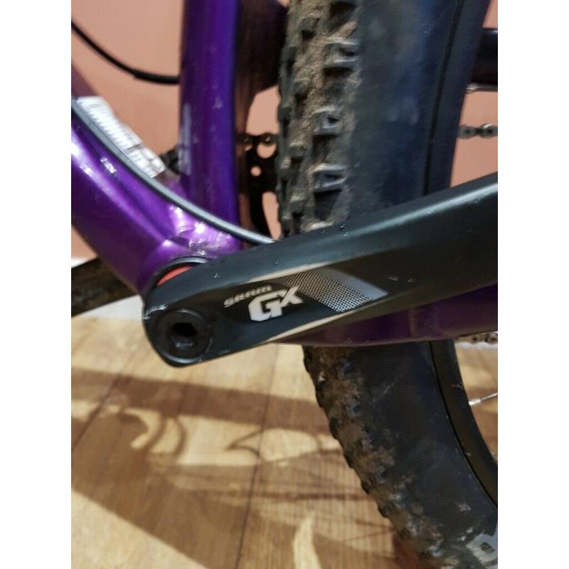 Trek stache 7. Medium frame fitted with 1120 carbon fork and rack