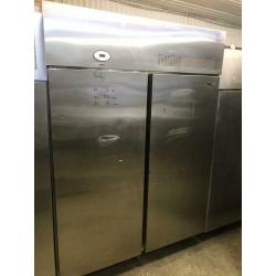 Commercial double door fridge for shop cafe restaurant takeaway pizza jsjdhsh