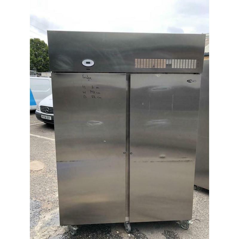 Commercial double door fridge for shop cafe restaurant takeaway pizza jsjdhsh