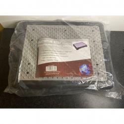 Bathtub step non slip mobility aide for safe bathing