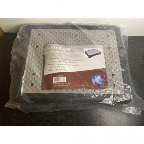 Bathtub step non slip mobility aide for safe bathing