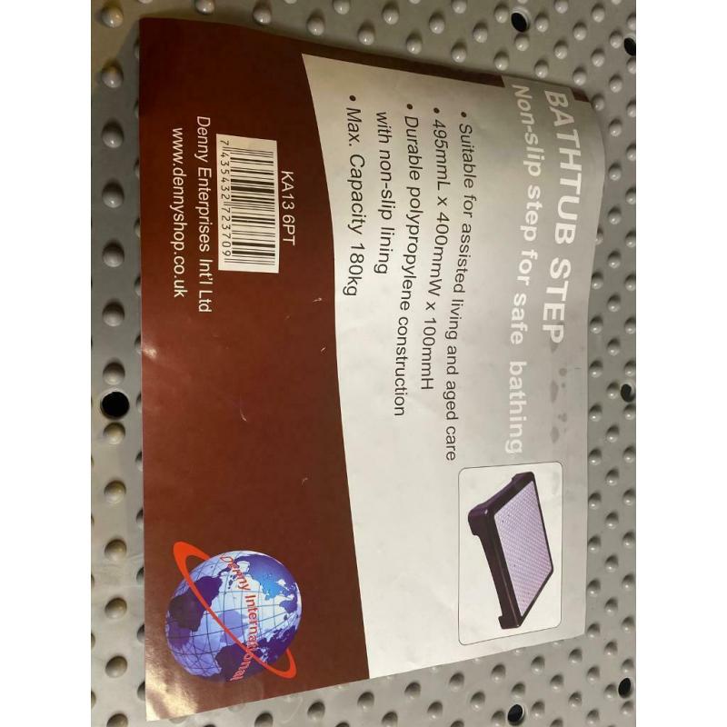 Bathtub step non slip mobility aide for safe bathing