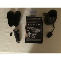 BRAUN SHAVER.