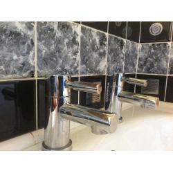 Lota bath taps
