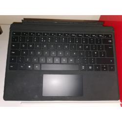 Microsoft surface pro keyboard cover