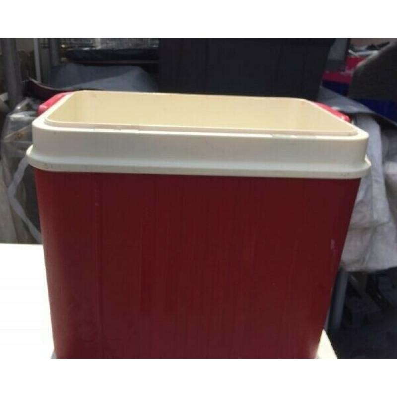 cooler ice box red