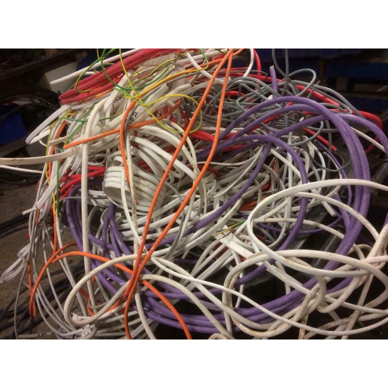 07802780631 Data Cable Wanted