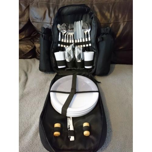 Camping/picnic backpack with accessories