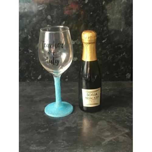 Personalised glass with wine bottle